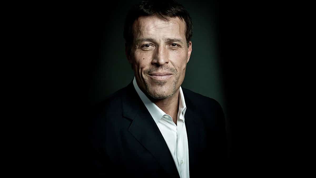 How Tony Robbins Got His Start—From Broke Janitor to International Sensation